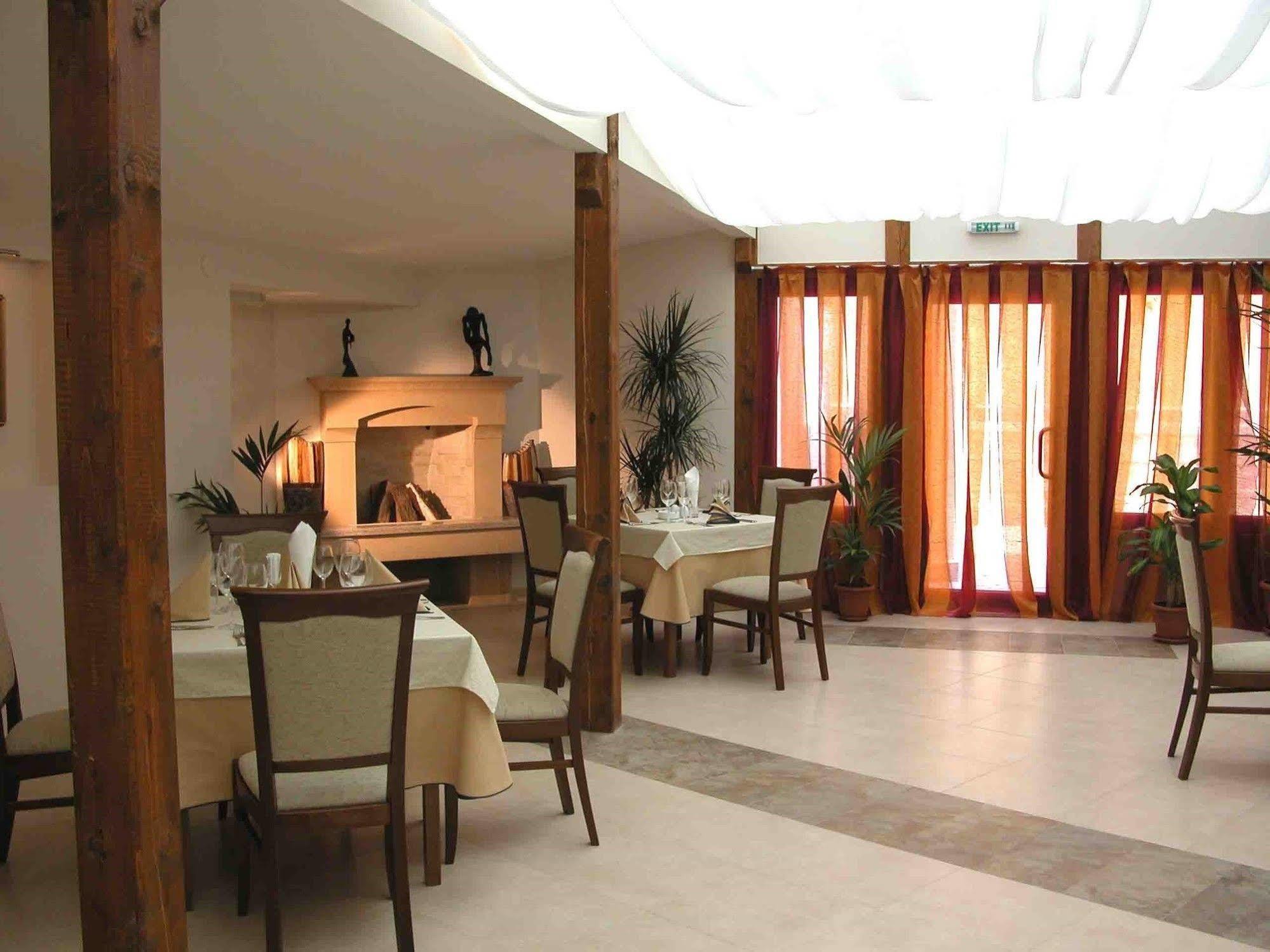 Legends Hotel Sofia Exteriör bild